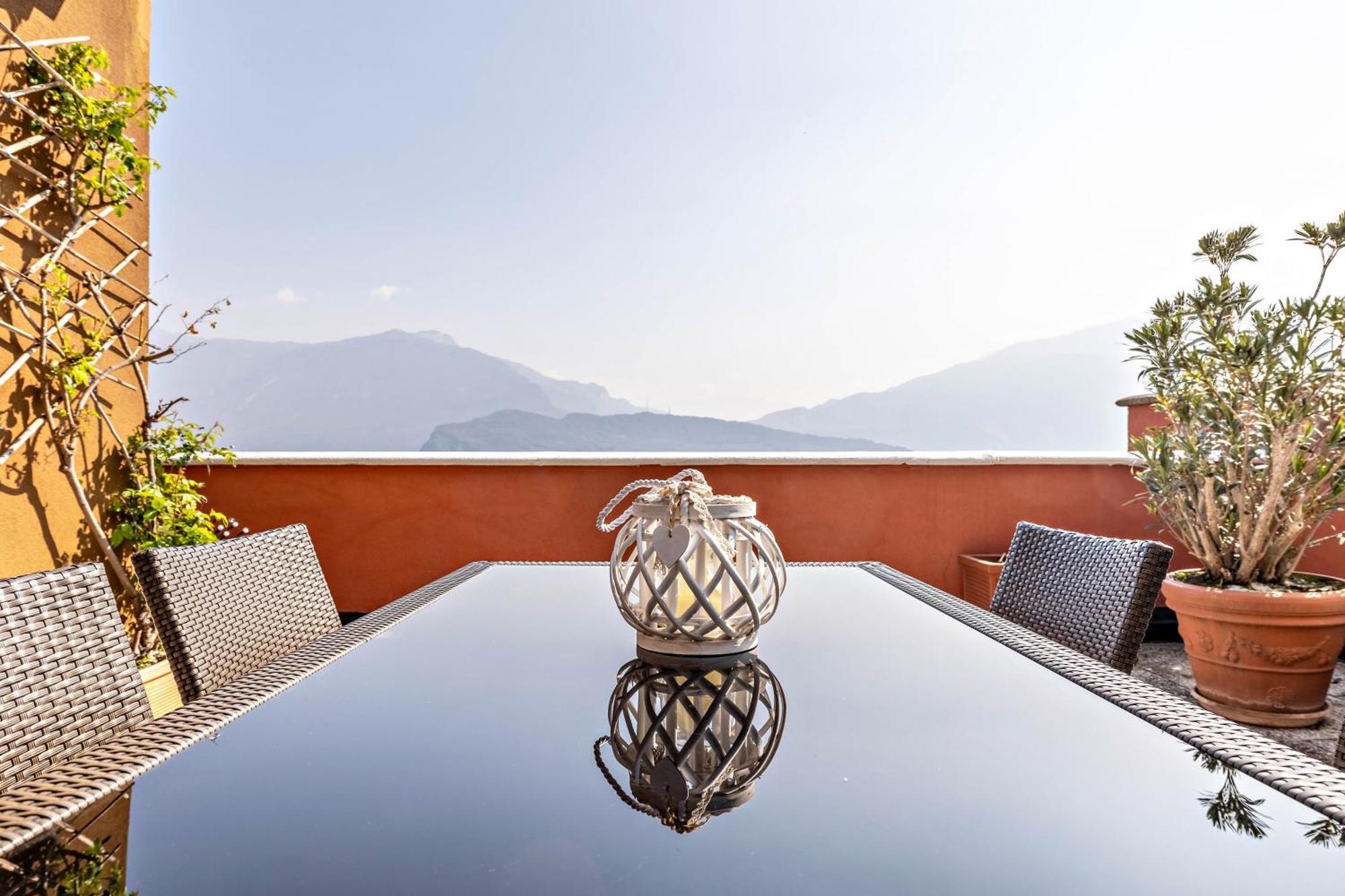 Апартаменти Casa Sara With Swimming Pool Рива-дель-Гарда Екстер'єр фото